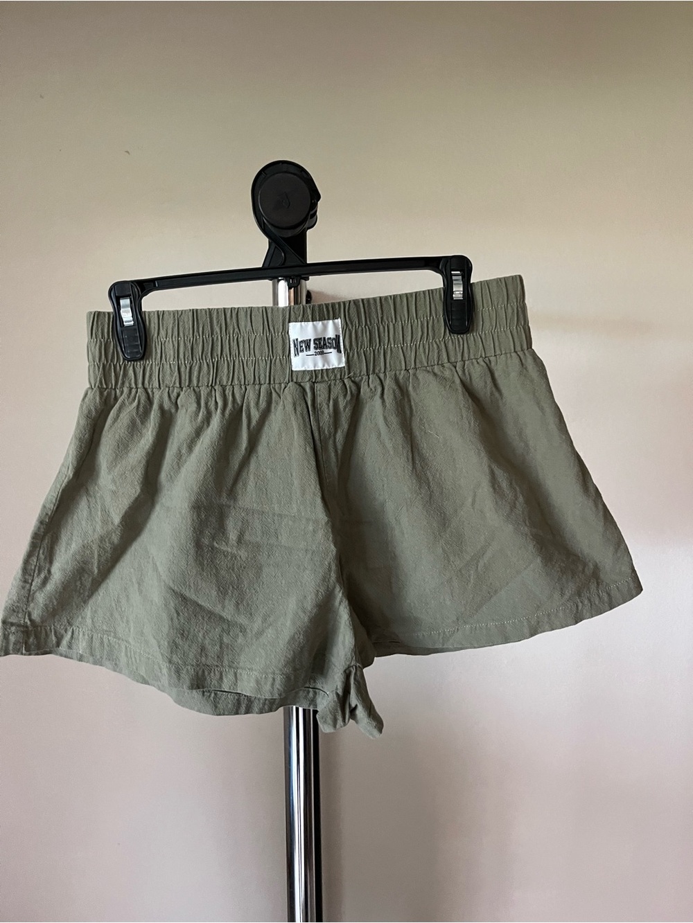 Olive Green Women's Casual Elastic-Waist Shorts